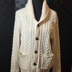 American Eagle Outfitters Cream Cable Knit Sweater Cottage Cozy M
